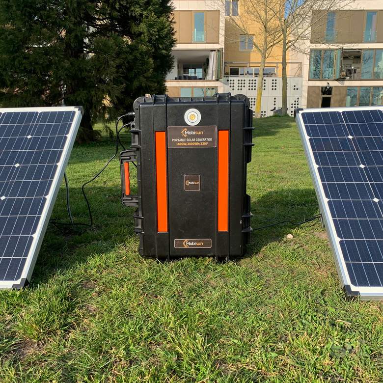 Mobisun PSG1800 Bundle 3000Wh + 4x 300W Solar Panels - portable Watt verstelbaar