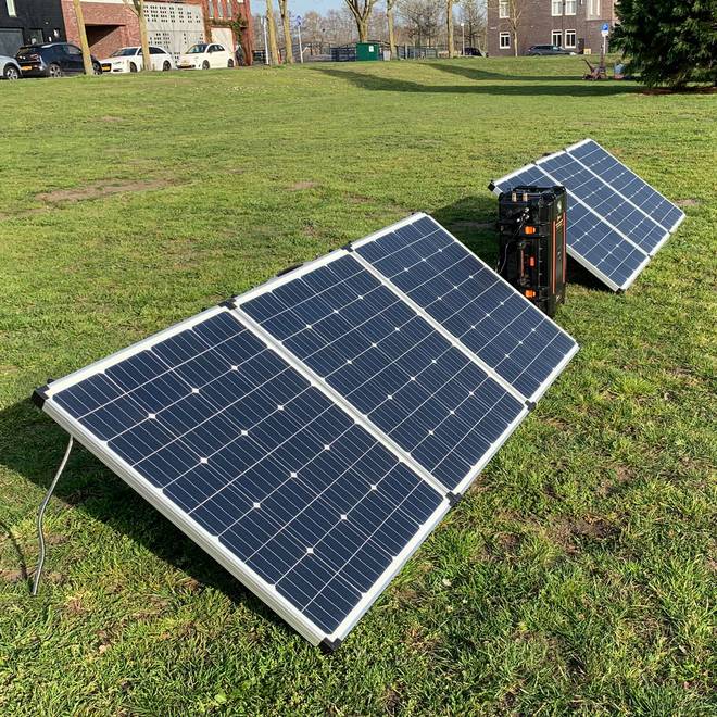 Mobisun PSG1800 Bundle 3000Wh + 4x 300W Solar Panels - Watt zijkant lang